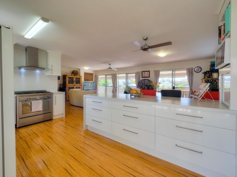 93 Long Street, Point Vernon QLD 4655