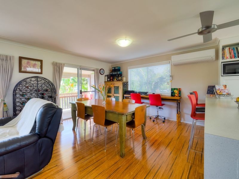 93 Long Street, Point Vernon QLD 4655