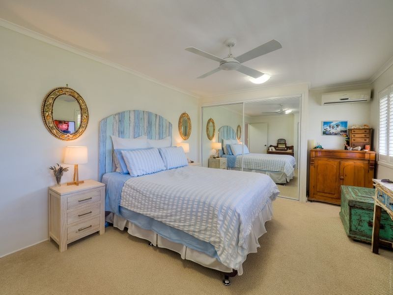 93 Long Street, Point Vernon QLD 4655