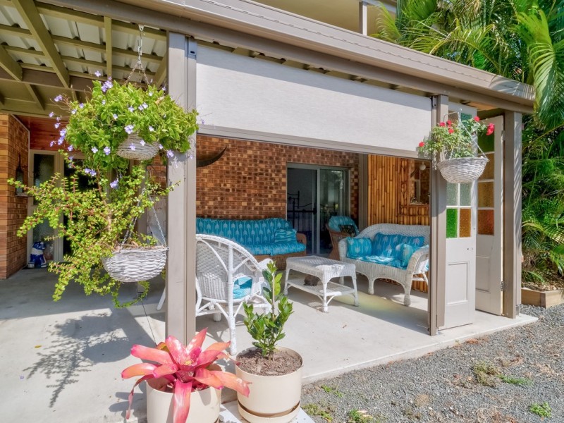 93 Long Street, Point Vernon QLD 4655