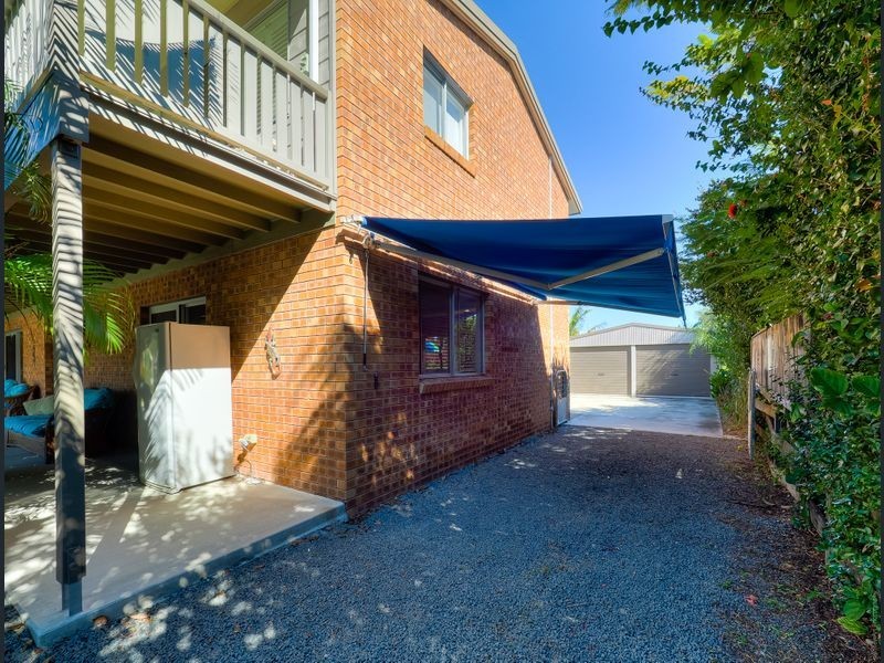 93 Long Street, Point Vernon QLD 4655