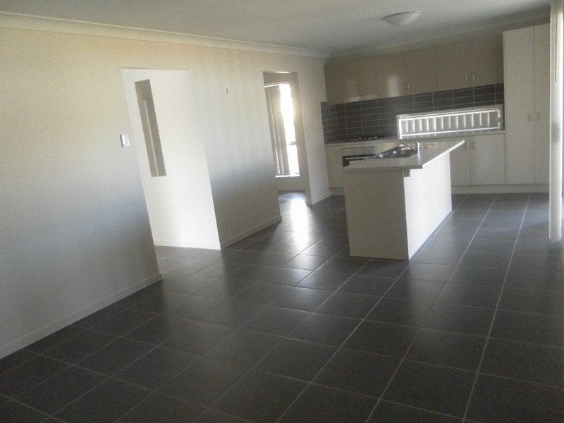 21 Morgan Circuit, Urraween QLD 4655