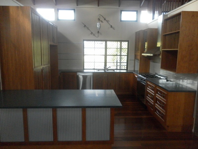 19-21 Gundesen, Urraween QLD 4655