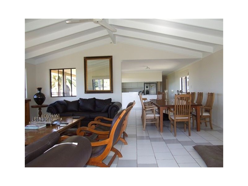 175 Sea Eagles Road, Hervey Bay QLD 4655