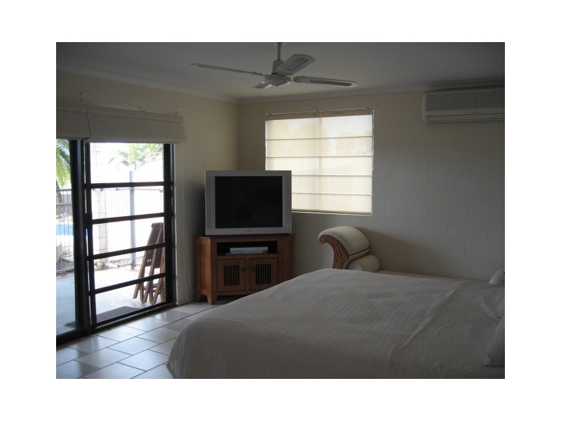 175 Sea Eagles Road, Hervey Bay QLD 4655