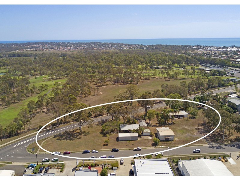21 – 27 Old Maryborough Road, Pialba QLD 4655