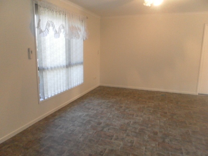 5 Matthew Drive, Urangan QLD 4655