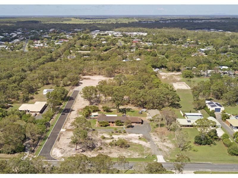 15 Burralong Drive, Wondunna QLD 4655