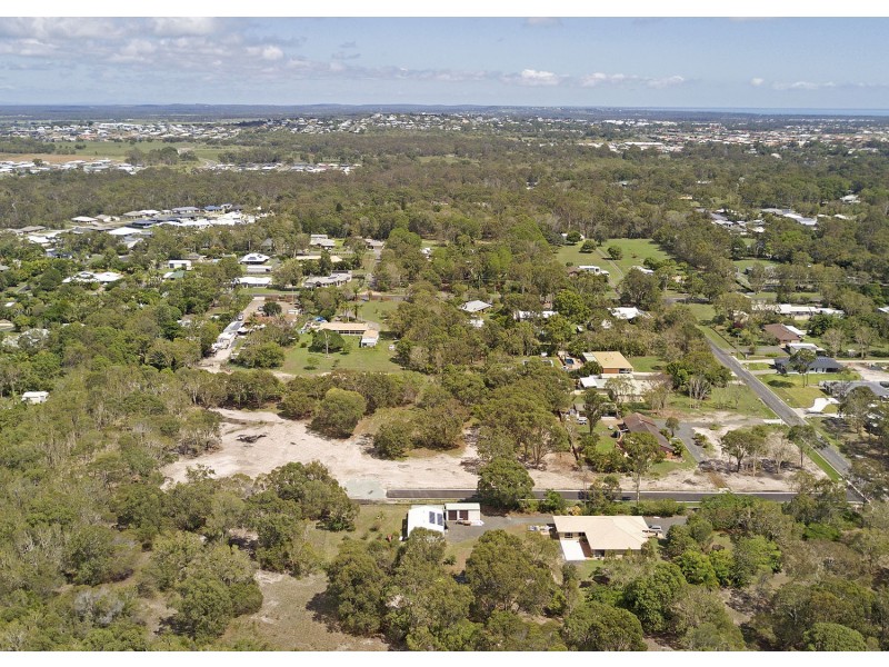 15 Burralong Drive, Wondunna QLD 4655