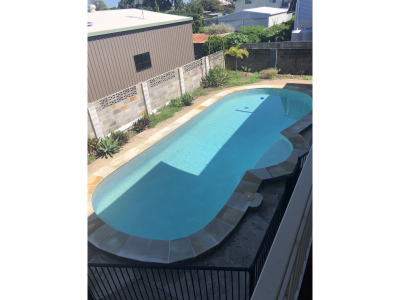 61 Hibiscus Street, Urangan QLD 4655