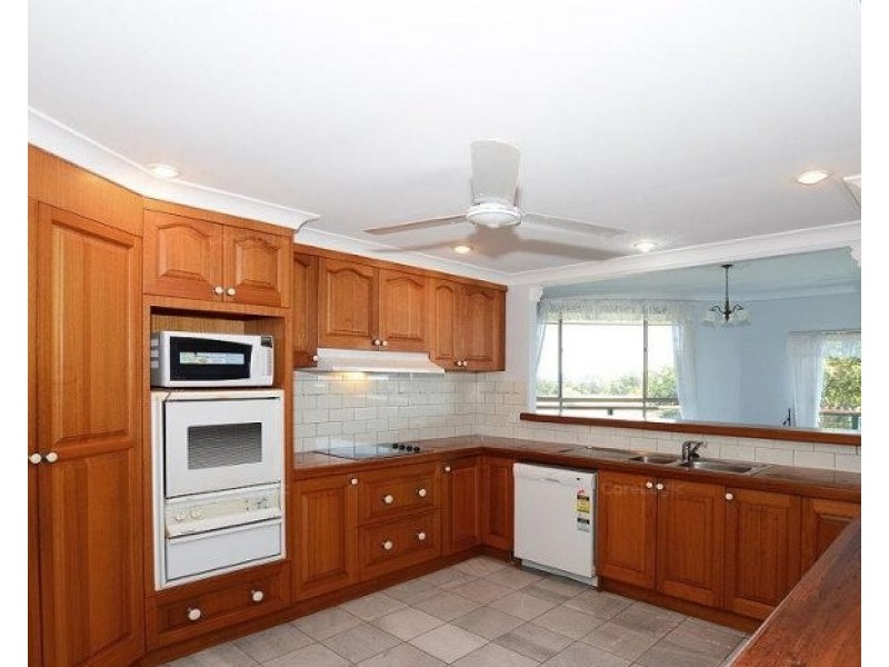 30 Pedelty Lane, Dundowran QLD 4655
