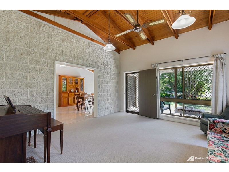 15 – 17 Twolyn Street, Urangan QLD 4655