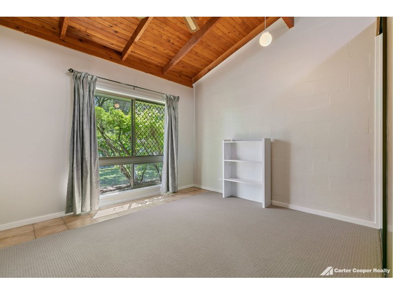 15 – 17 Twolyn Street, Urangan QLD 4655