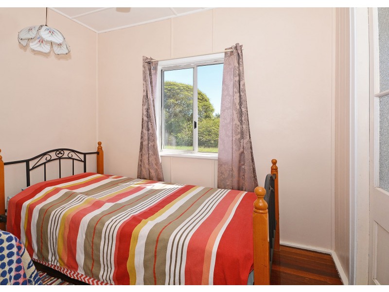 13 Beach Road, Pialba QLD 4655