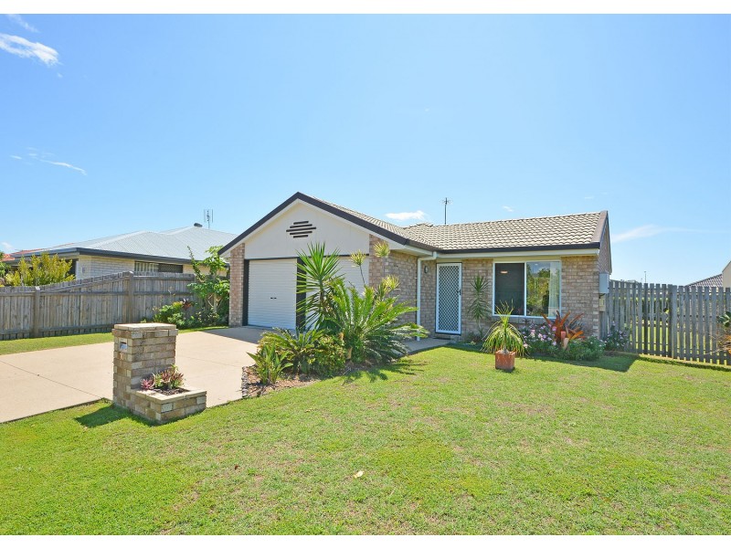 10 Dory Drive, Point Vernon QLD 4655