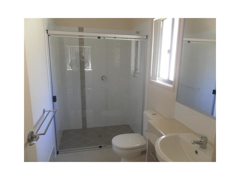 8 Morgan Circuit, Urraween QLD 4655