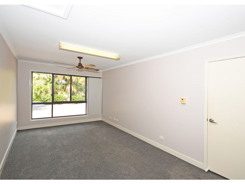 78 Garden Drive, Urangan QLD 4655