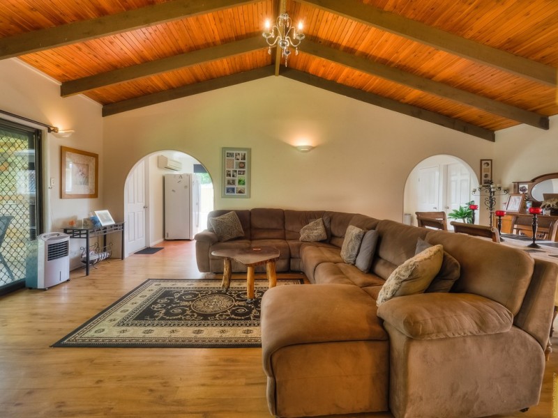 31 Dover Street, Pialba QLD 4655