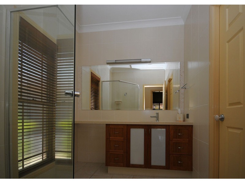 5 Windemere Rd, Torquay QLD 4655