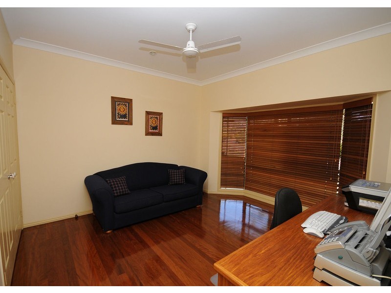 5 Windemere Rd, Torquay QLD 4655