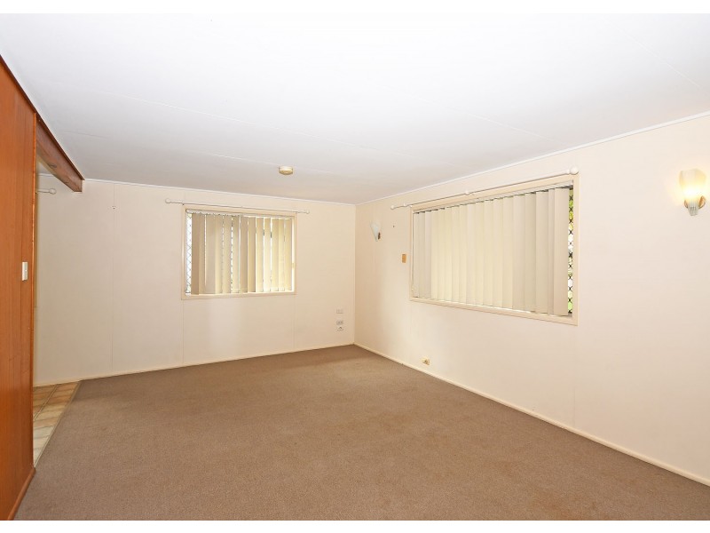 45 John Street, Scarness QLD 4655