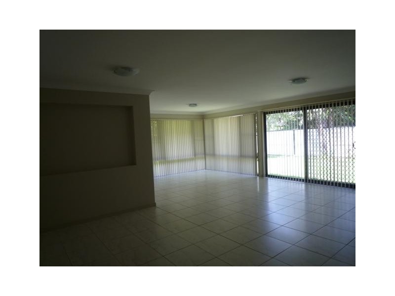 33 Sawmill Rd, Dundowran Beach QLD 4655