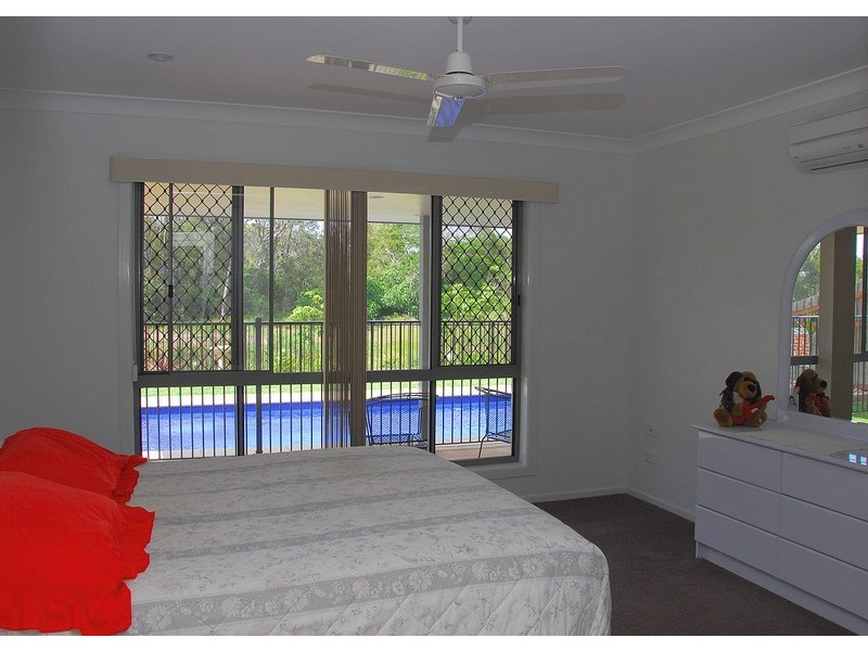 22 Spinnaker Drive, Point Vernon QLD 4655