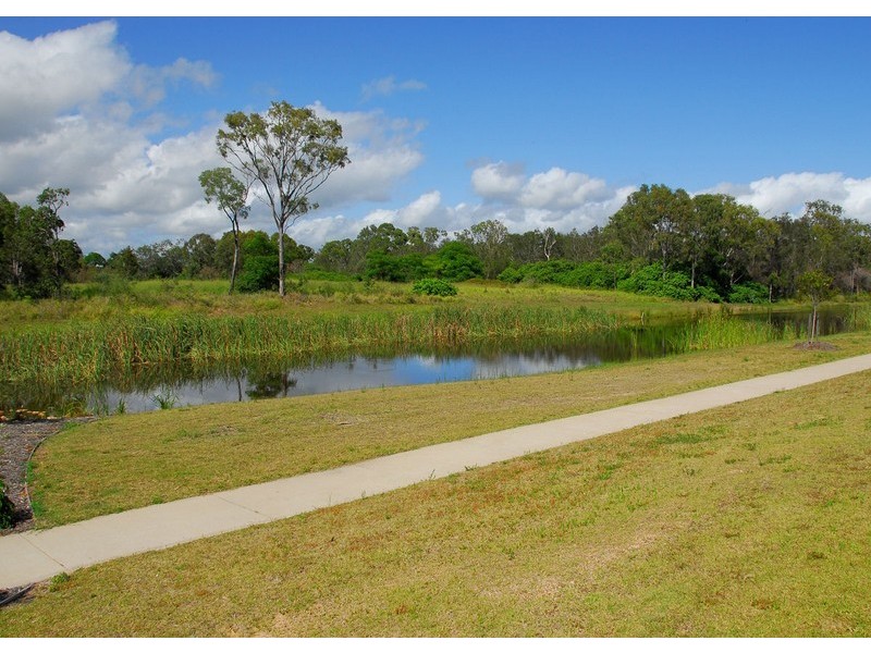 22 Spinnaker Drive, Point Vernon QLD 4655