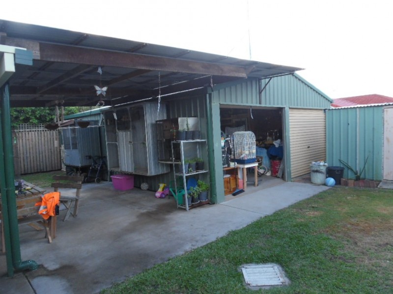 7 Elliot Crt, Eli Waters QLD 4655