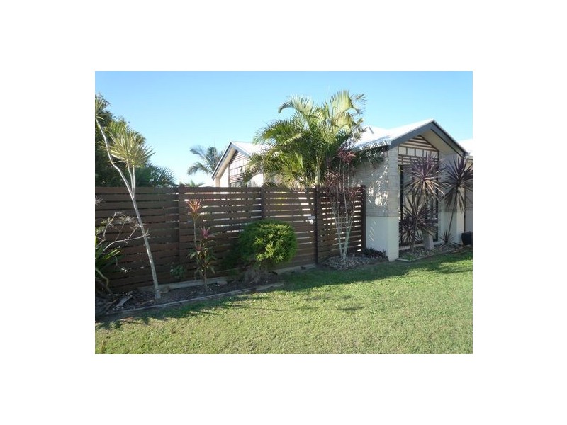 42 Heather Way, Urraween QLD 4655