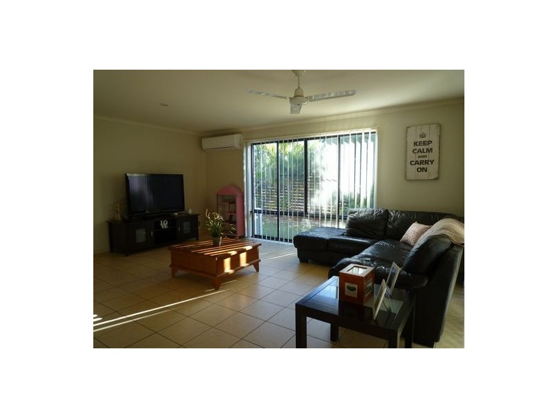 42 Heather Way, Urraween QLD 4655