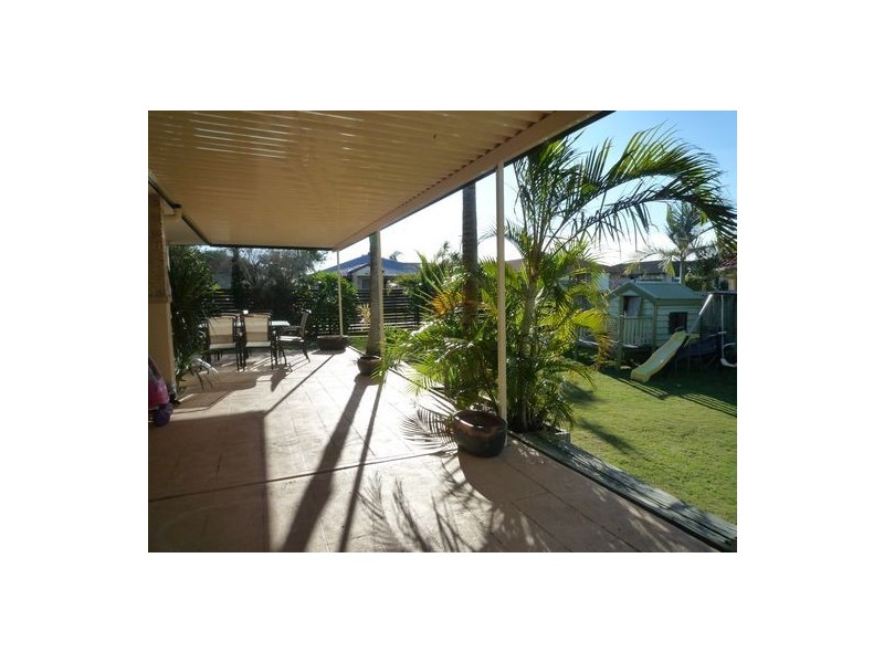 42 Heather Way, Urraween QLD 4655