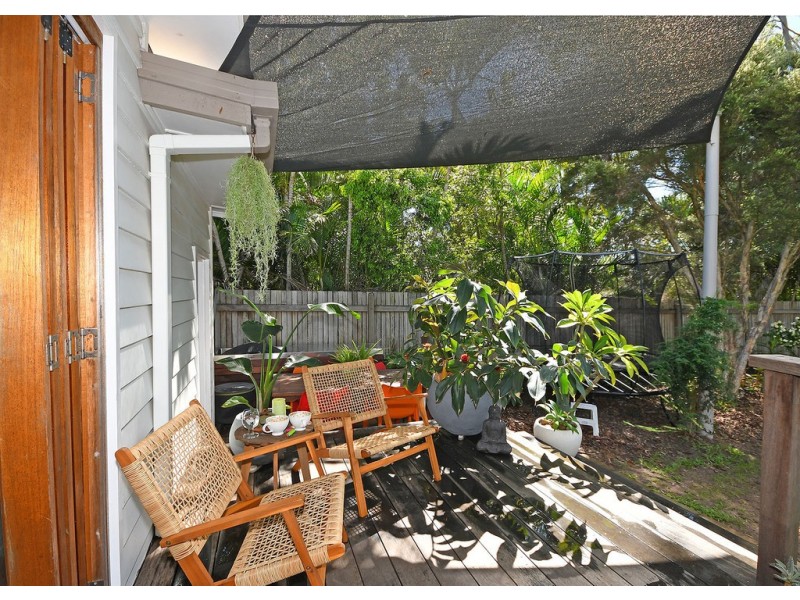 92 Bideford Street, Torquay QLD 4655