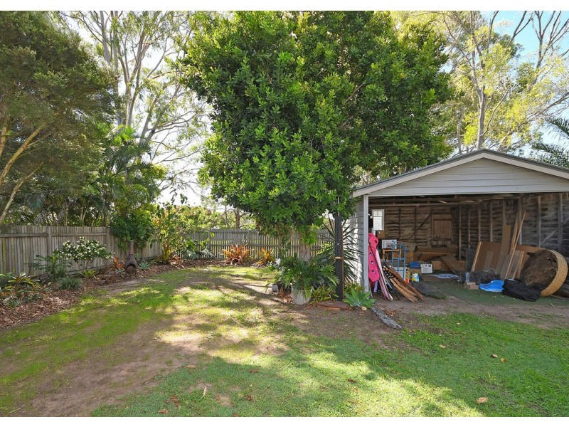 92 Bideford Street, Torquay QLD 4655