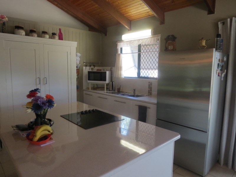 22/14-24 Exeter Street, Torquay QLD 4655