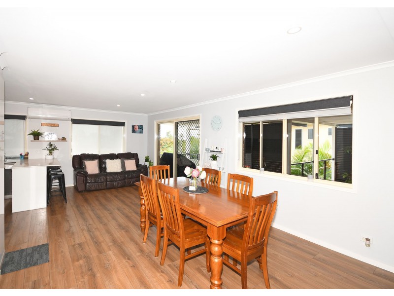 65 Jacobsen Outlook, Urraween QLD 4655