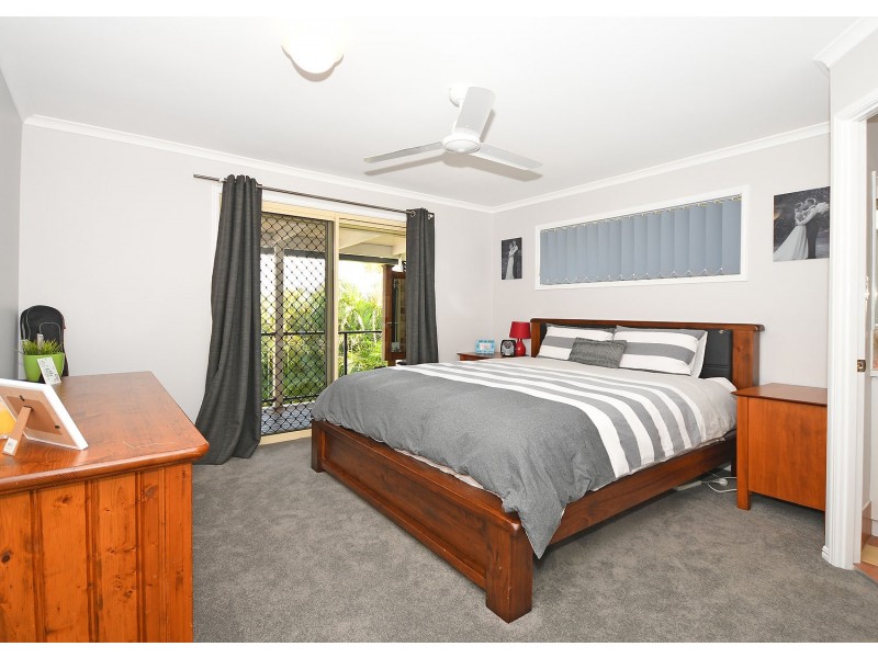 65 Jacobsen Outlook, Urraween QLD 4655