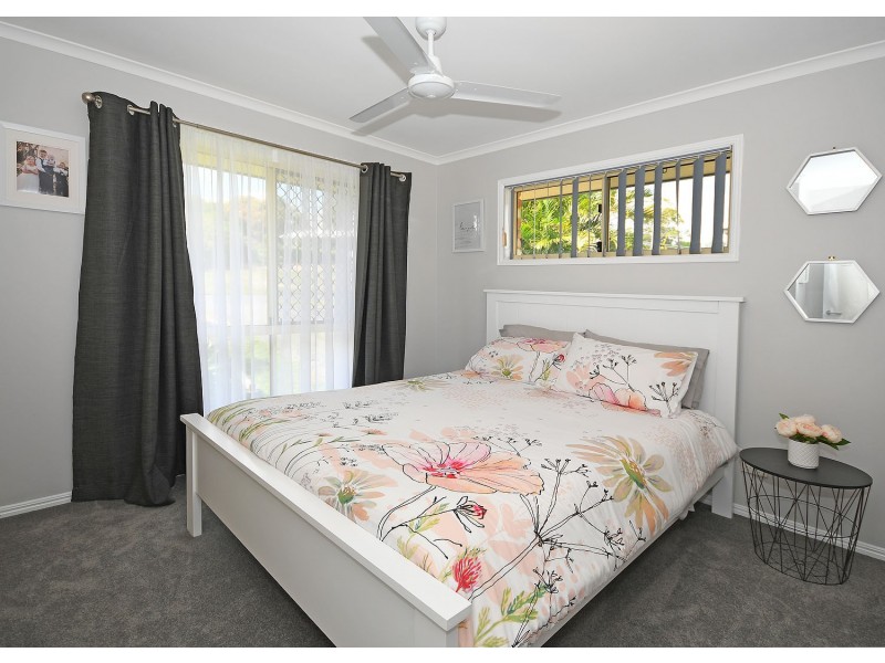 65 Jacobsen Outlook, Urraween QLD 4655