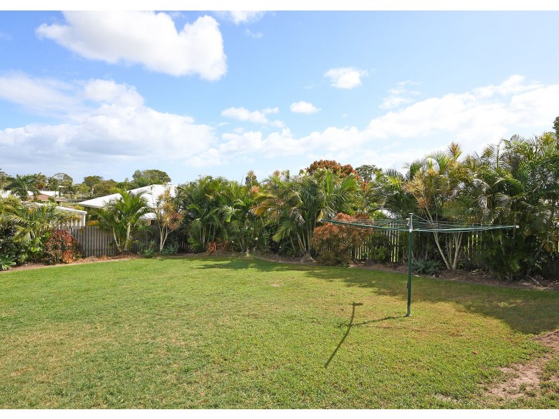 65 Jacobsen Outlook, Urraween QLD 4655
