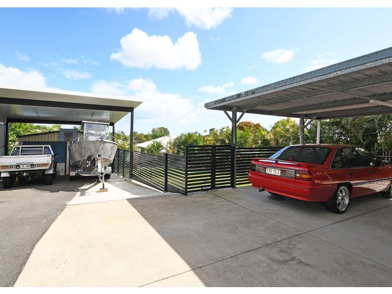 65 Jacobsen Outlook, Urraween QLD 4655