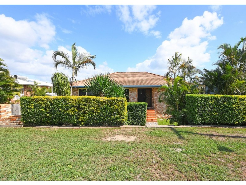 65 Jacobsen Outlook, Urraween QLD 4655