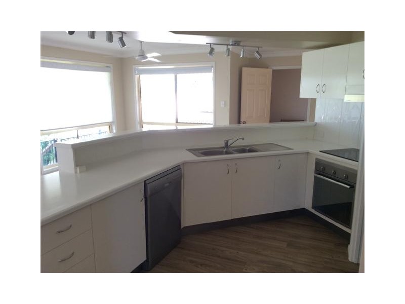 9 Faraday Court, Urraween QLD 4655