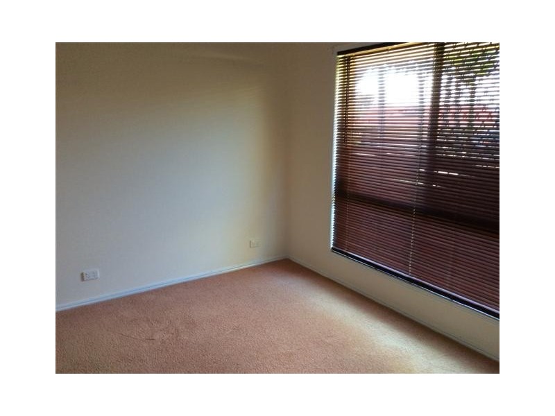 9 Faraday Court, Urraween QLD 4655