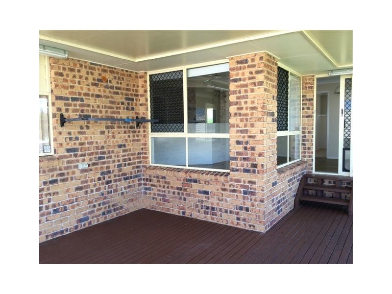 9 Faraday Court, Urraween QLD 4655