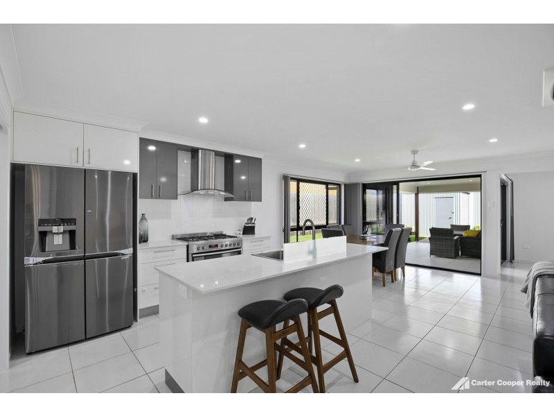 3 Lachlan Court, Kawungan QLD 4655