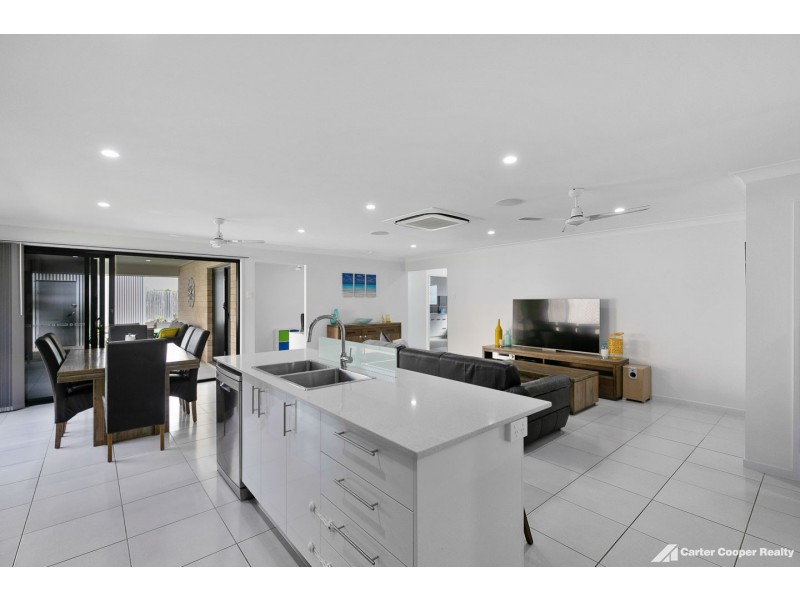 3 Lachlan Court, Kawungan QLD 4655