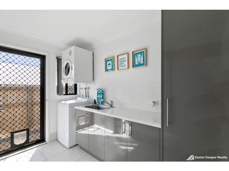 3 Lachlan Court, Kawungan QLD 4655