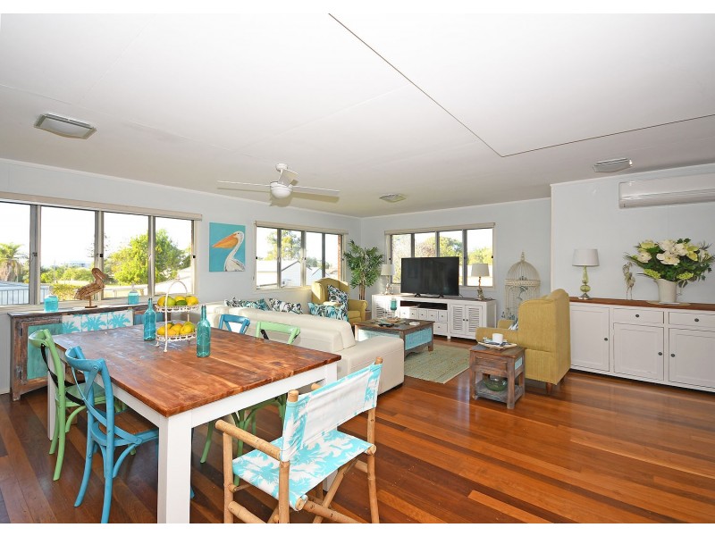 30 Pulgul Street, Urangan QLD 4655