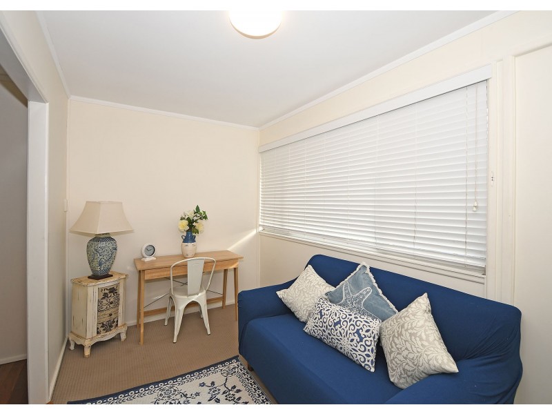 30 Pulgul Street, Urangan QLD 4655