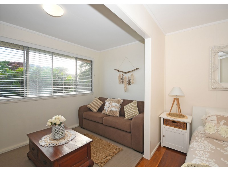 30 Pulgul Street, Urangan QLD 4655